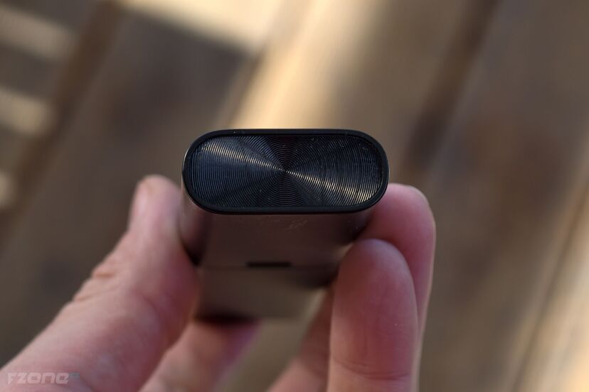 Anker Nebula X1