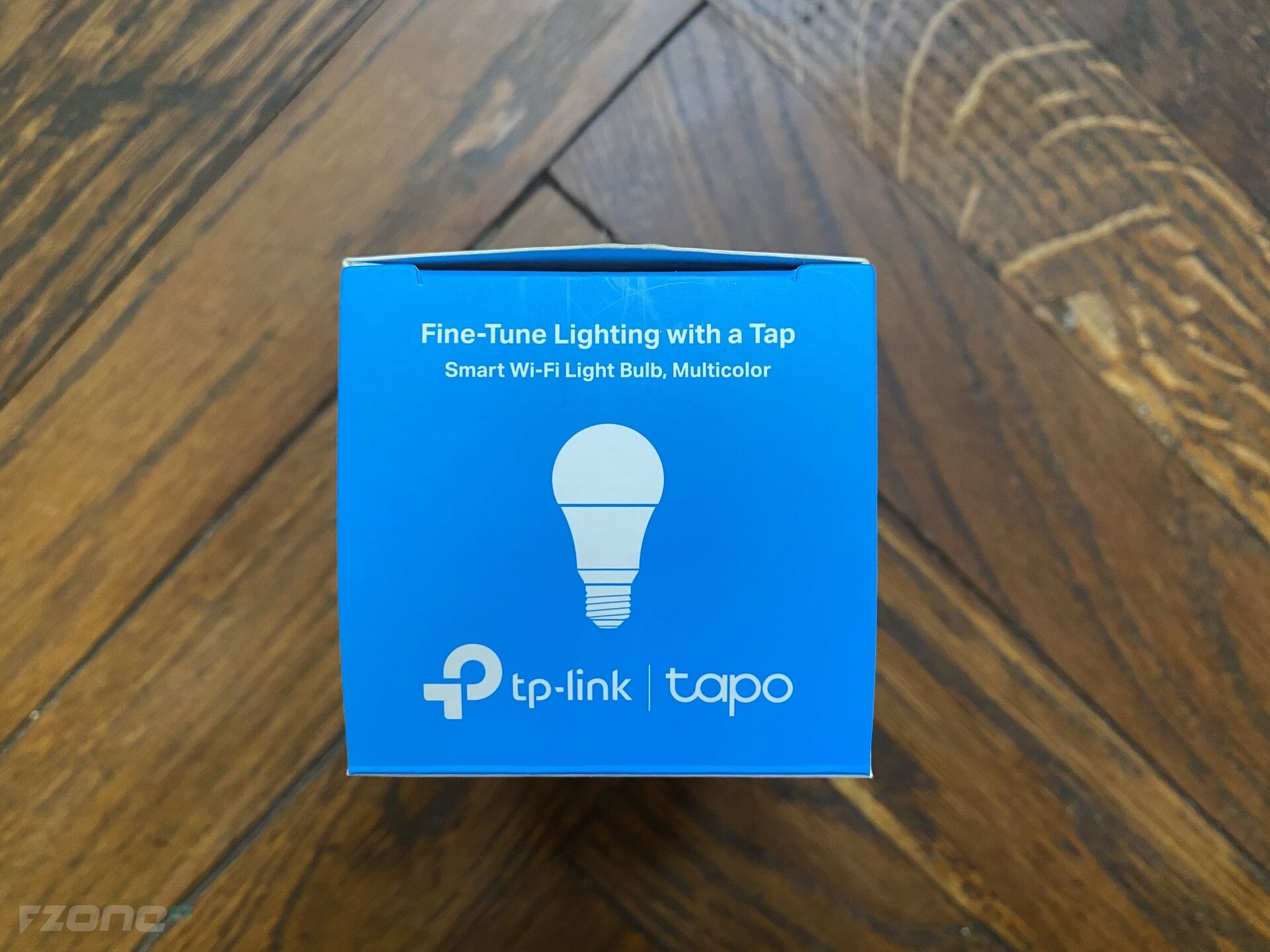 Balení TP-Link Tapo L530E