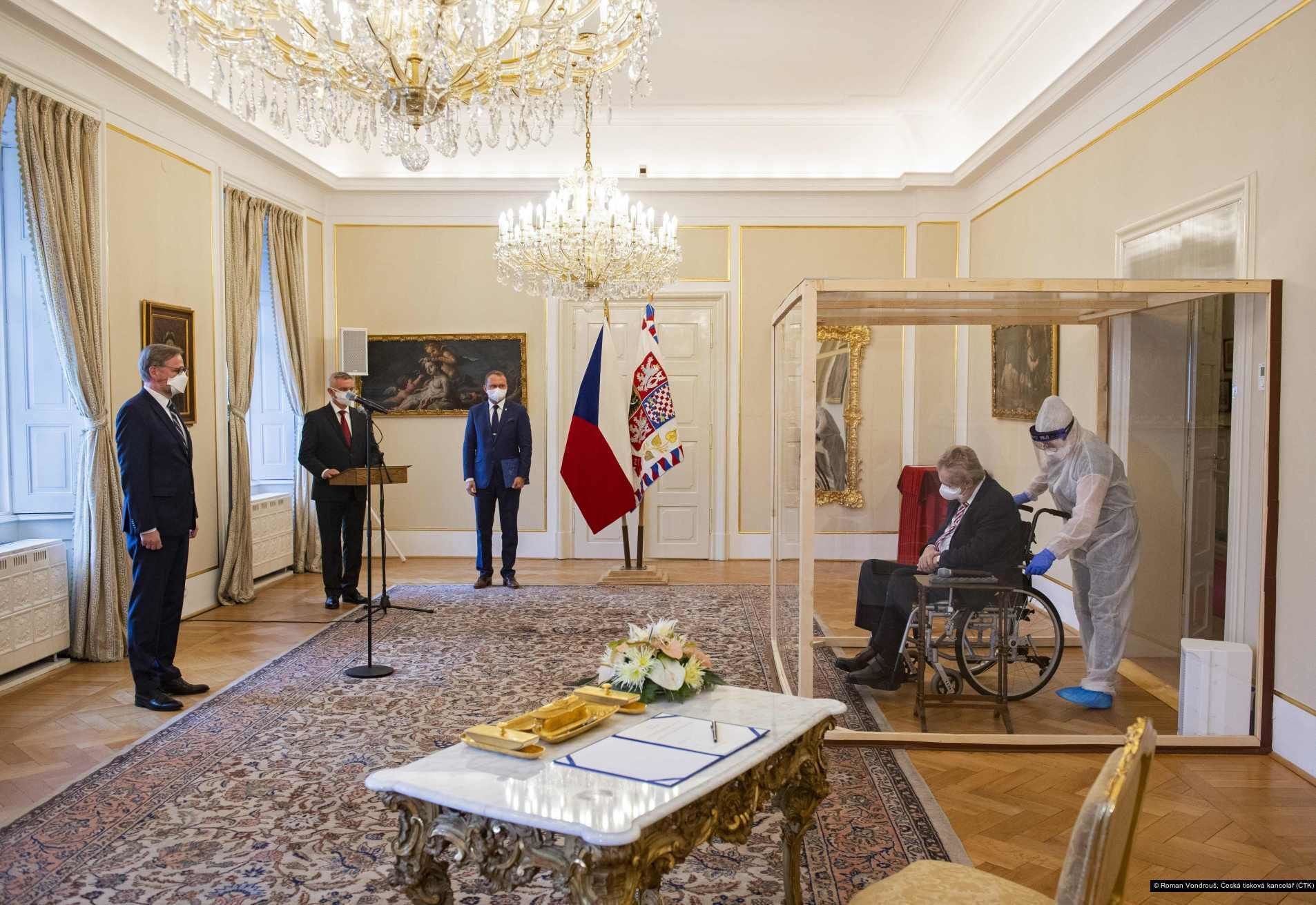 Czech Press Photo/lidé/premiér/prezident