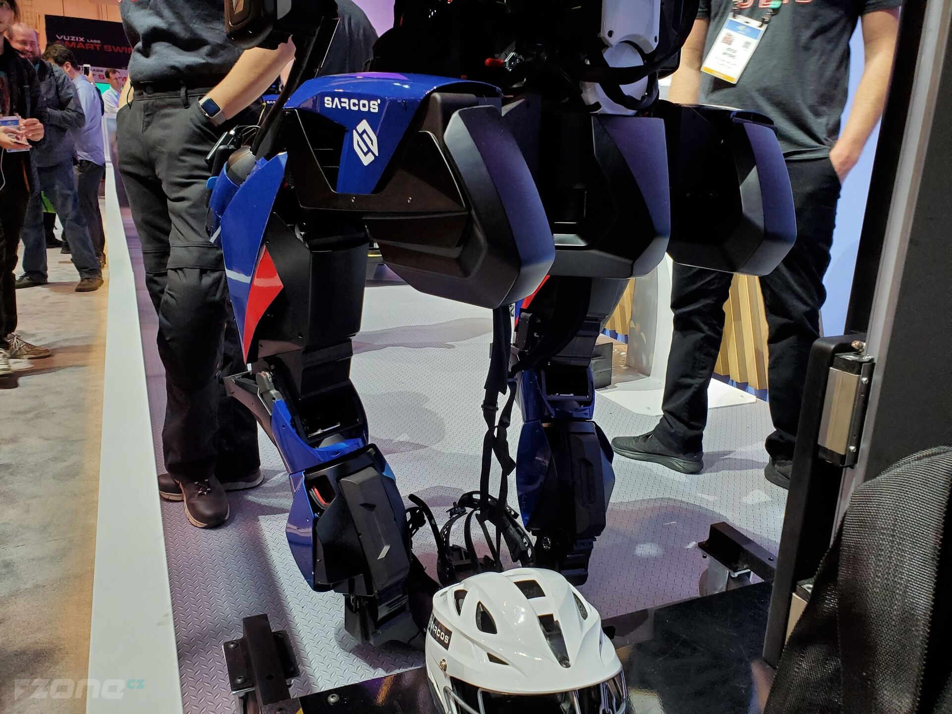 Delta exoskelet