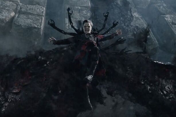 Doctor Strange v mnohovesmíru šílenství (Doctor Strange in the Multiverse of Madness)