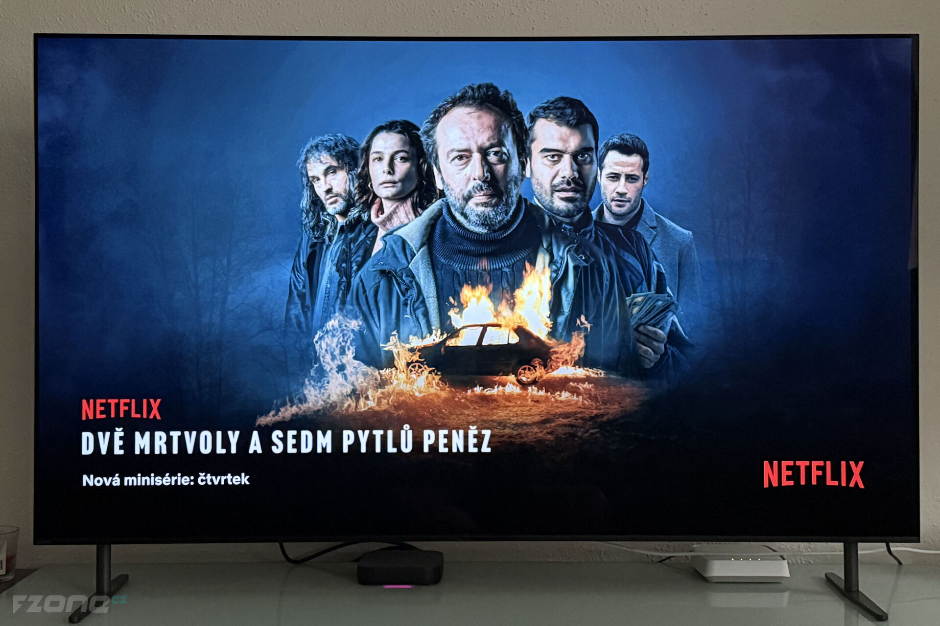 Dvě mrtvoly a sedm pytlů peněz