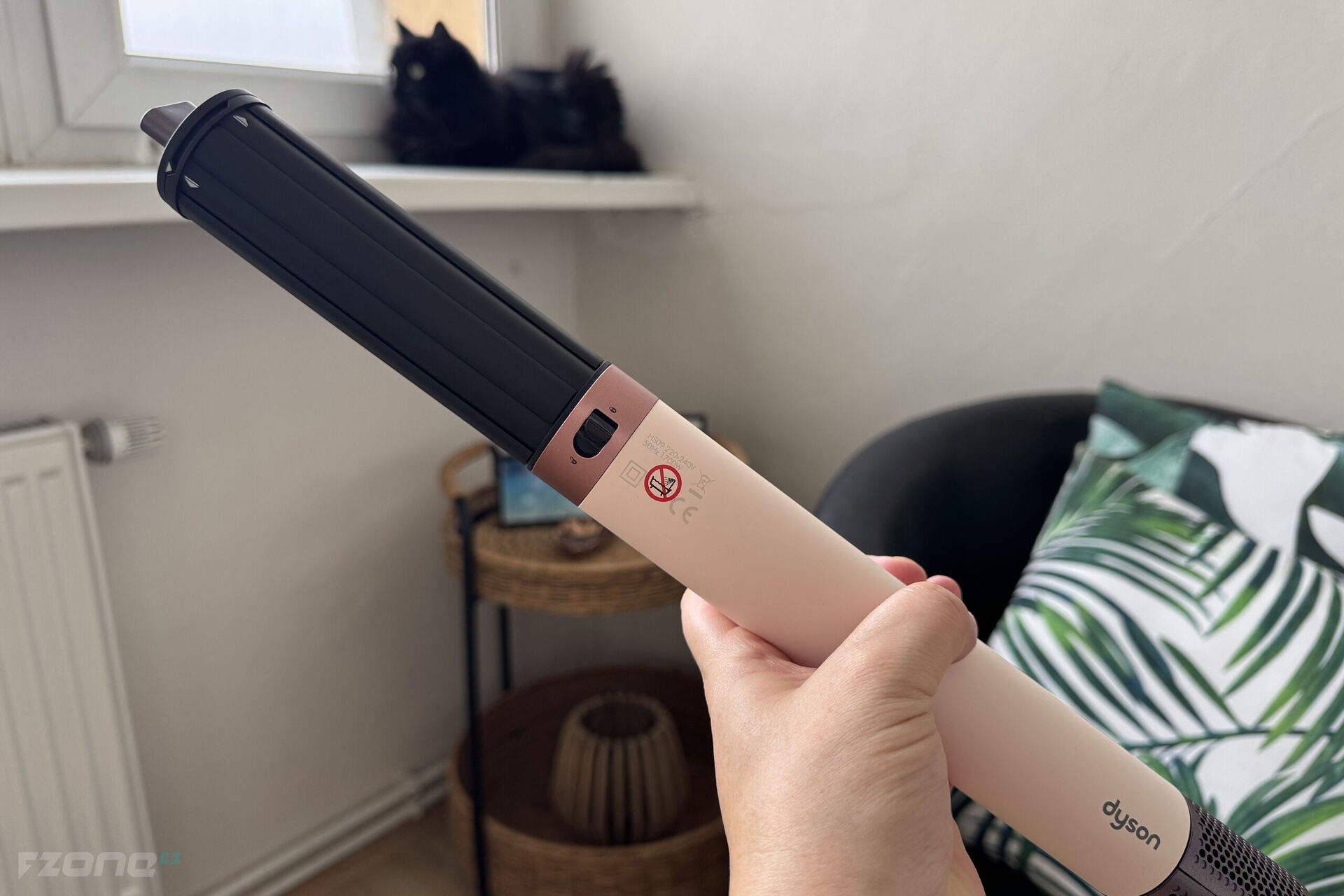 Dyson Airwrap Co-anda2x