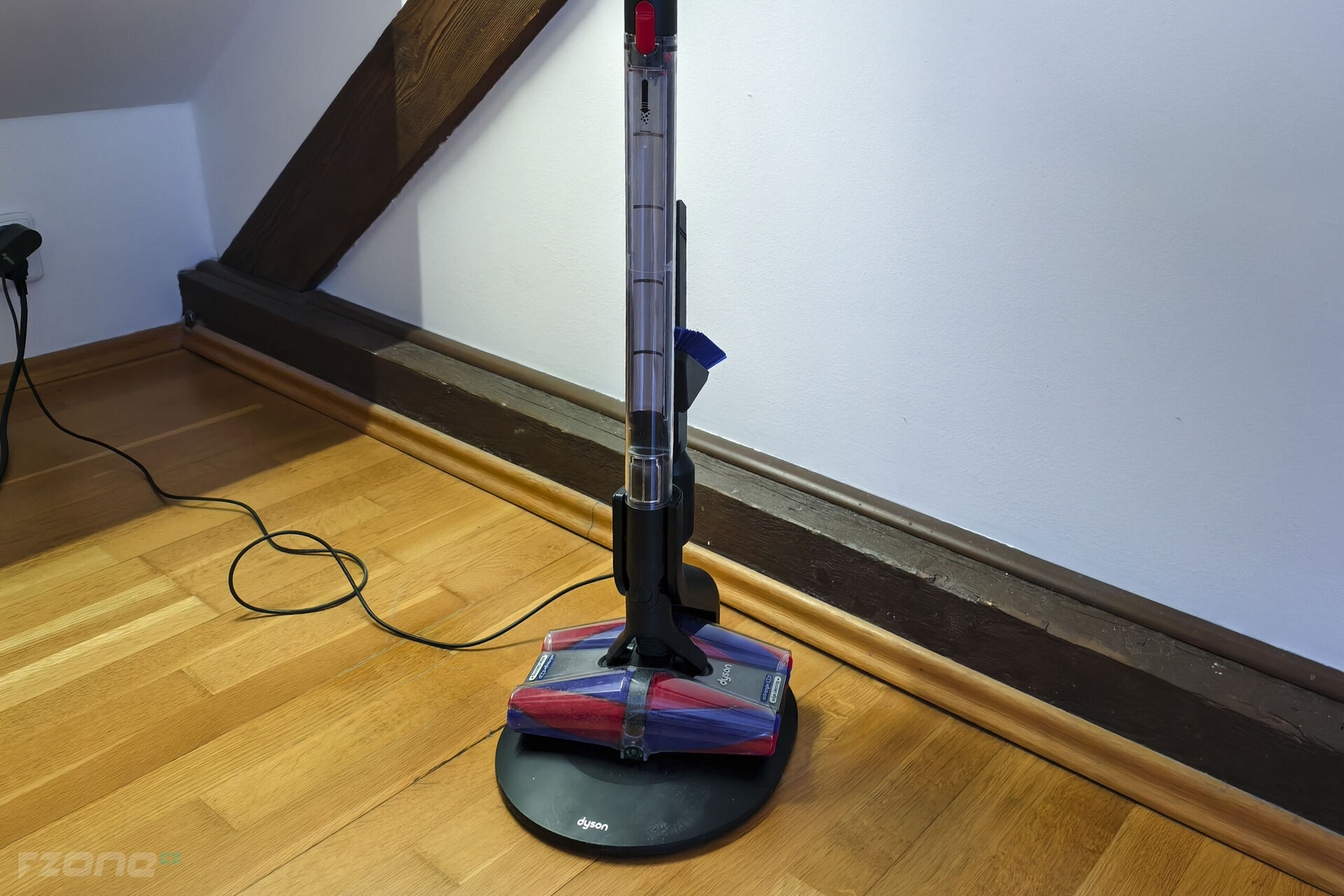 Dyson PencilVac Fluffycones