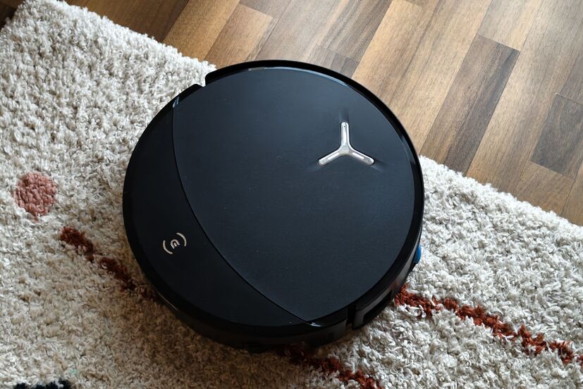 Ecovacs Deebot T90 Pro Omni Black