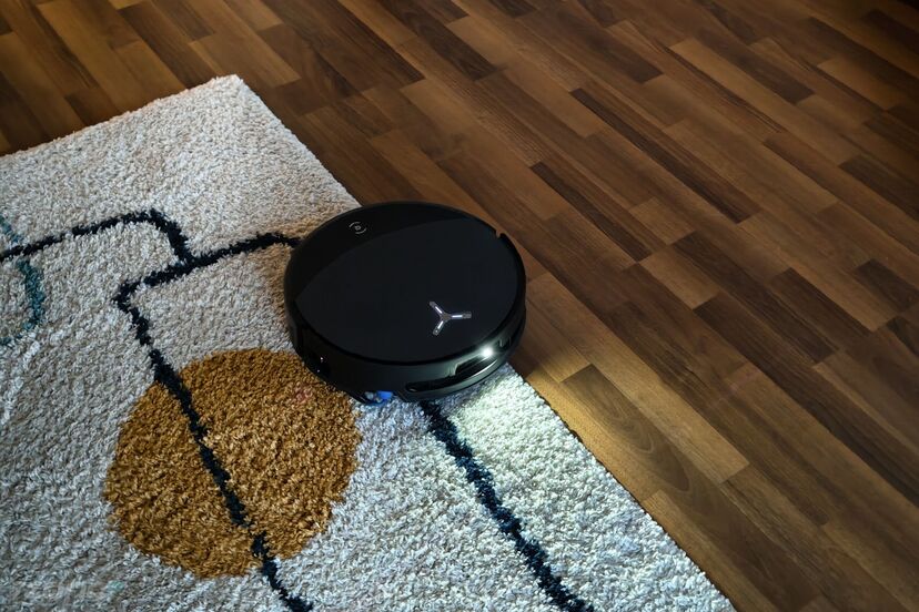 Ecovacs Deebot T90 Pro Omni Black
