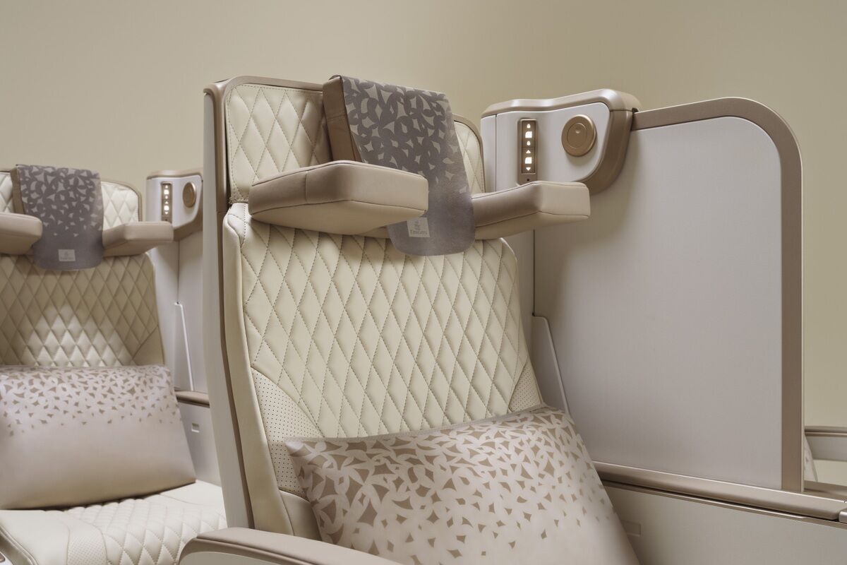 Emirates Premium Economy