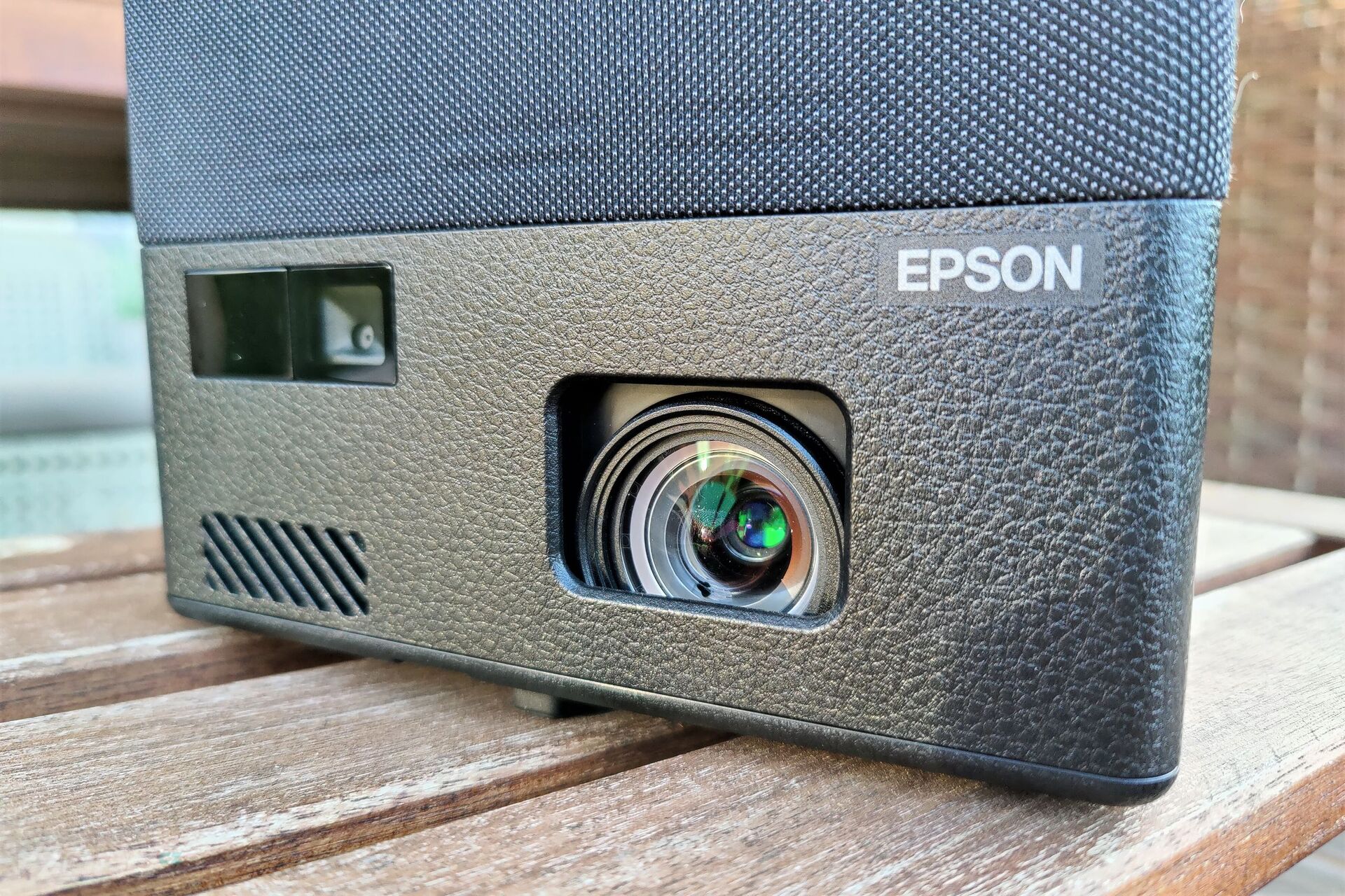 Epson EF-12