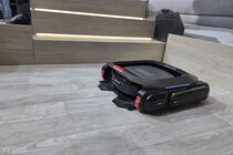 Eufy MarsWalker a Eufy RoboVac Omni S2