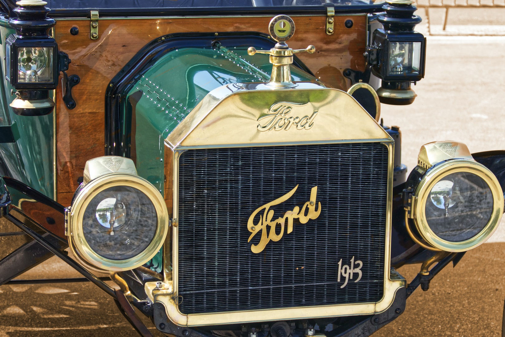 Ford