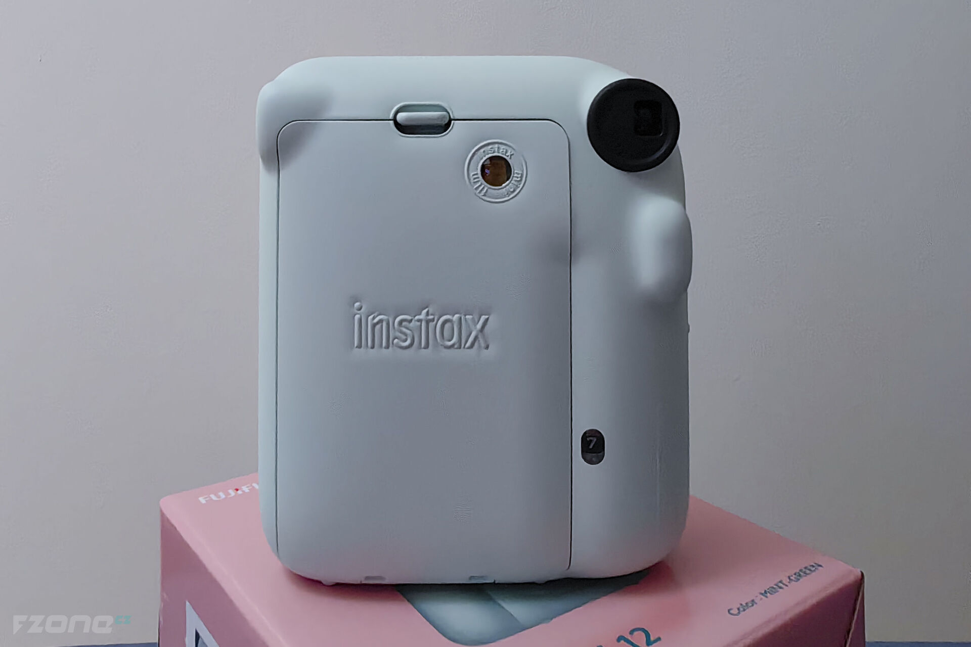 Fujifilm Instax Mini 12