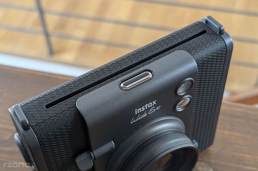 Fujifilm Instax WIDE Evo