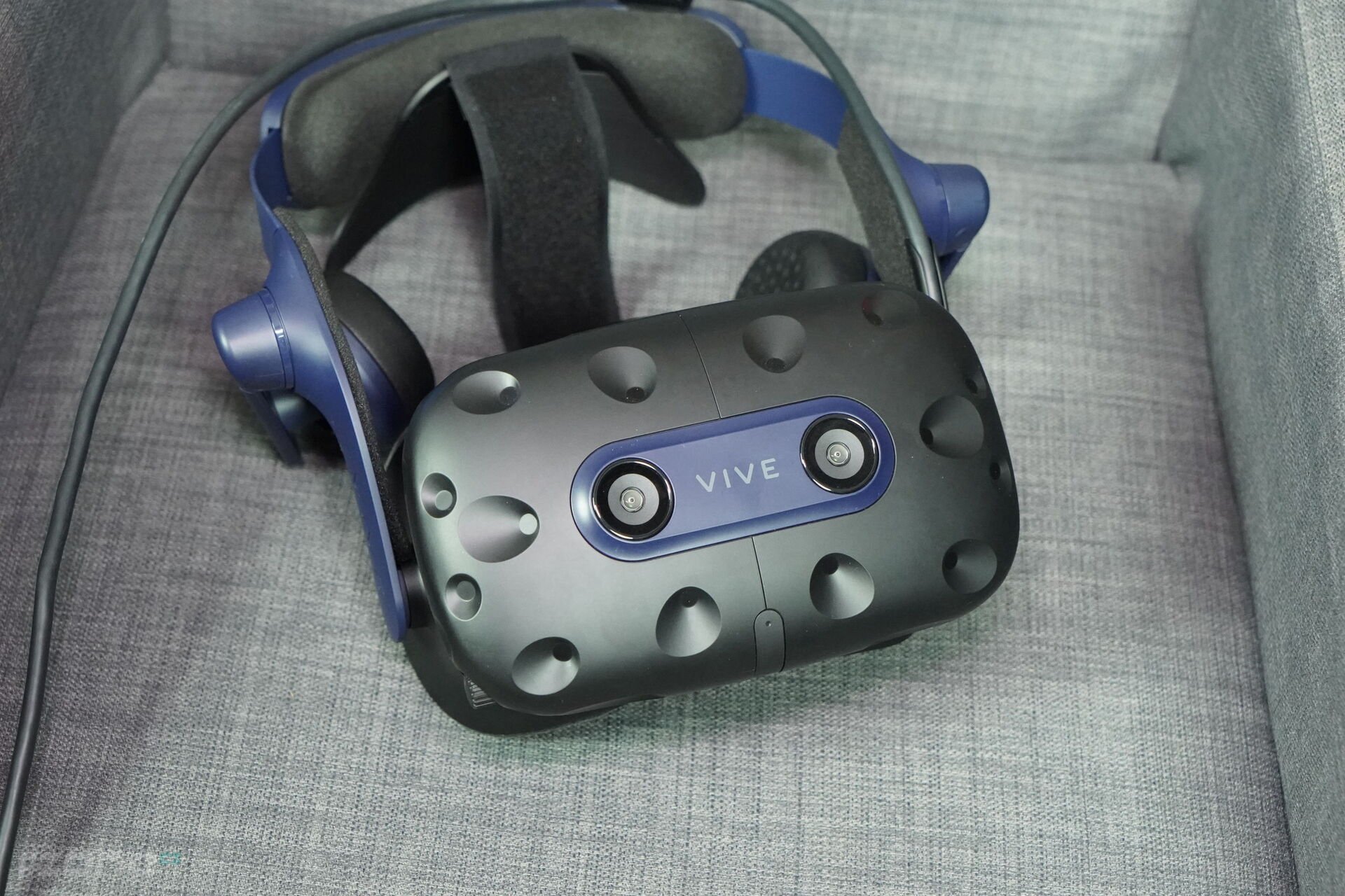 HTC Vive Pro 2