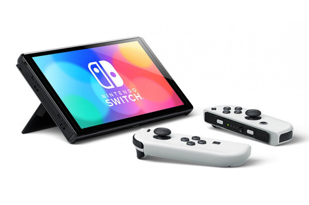 Nové Nintendo Switch láká na větší a kvalitnější OLED displej. Co dalšího umí?