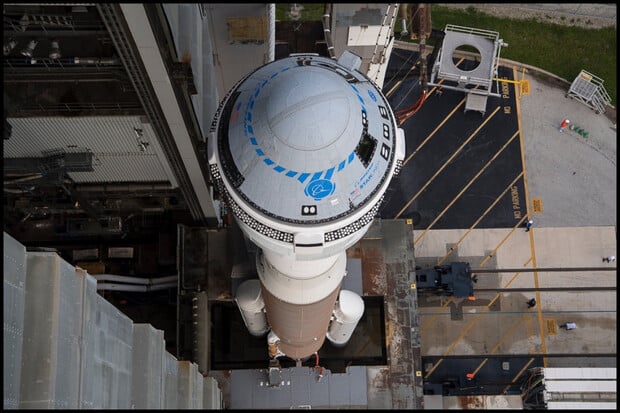 Letový test kapsle Starliner k ISS byl odložen na červen