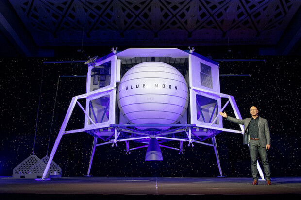 NASA pozastavila práci na stavbě lunárního modulu. Může za to žaloba