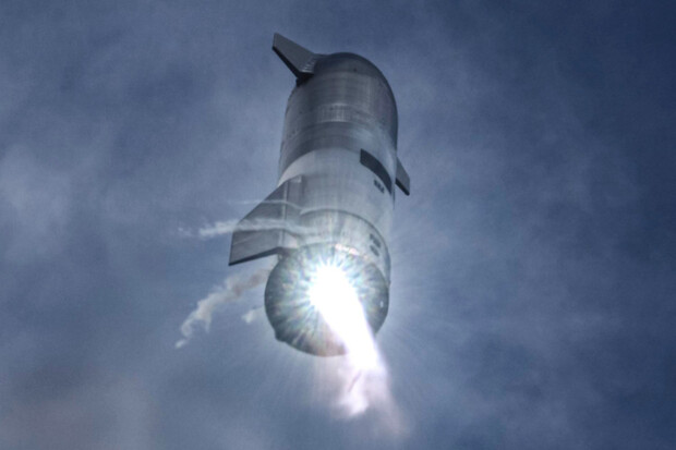 SpaceX chce Starship vypustit na oběžnou dráhu. Čeká už jen na schválení úřadu