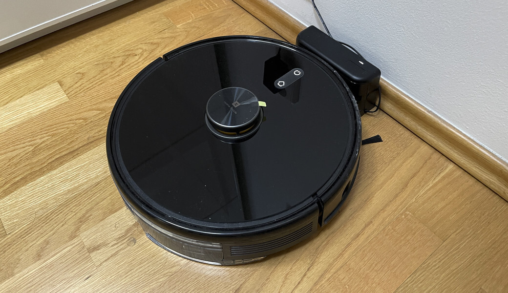 Realme Techlife Robot Vacuum
