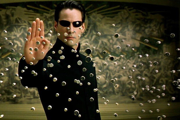 Ikonický film Matrix zná název pokračování i datum premiéry