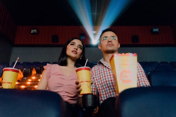 Chcete zaplatit lístek do kina kryptoměnou? V multikinech AMC theatres to bude možné