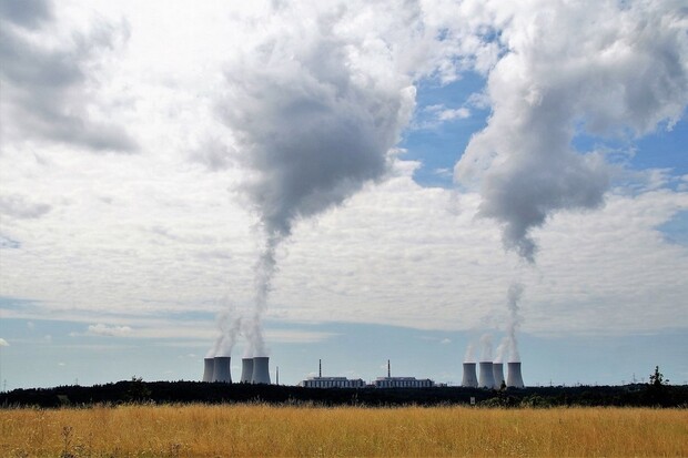 Jaderná elektrárna Dukovany opět jede naplno, je po modernizaci