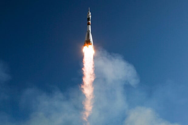 Raketa Sojuz vynesla na oběžnou dráhu 36 internetových satelitů společnosti OneWeb