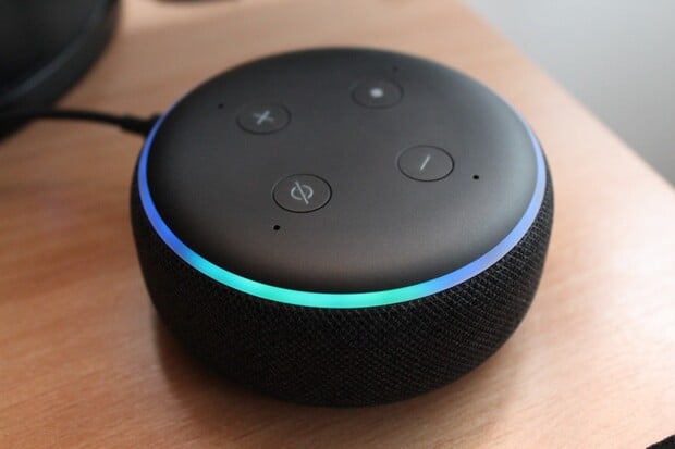 Alexa brzy začne posílat nahrávky hlasu na servery