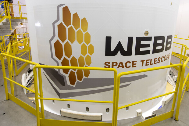 Zarovnávání zrcadel teleskopu Jamese Webba je zase o kousek dál