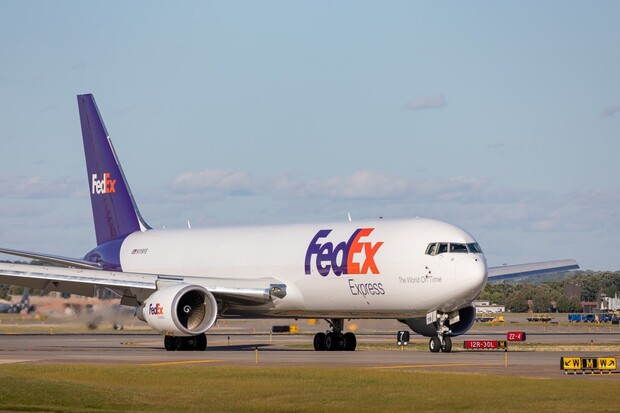 FedEx chce vybavit svoje letadla lasery proti řízeným střelám