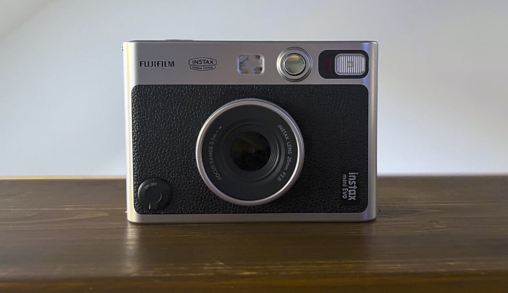 Fujifilm instax mini EVO