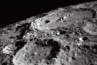 Rusko chce do roku 2040 přistát s kosmonauty na Měsíci a postavit základnu