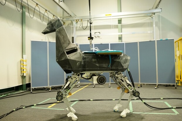 Kawasaki má robotickou kozu, na které můžete jezdit 