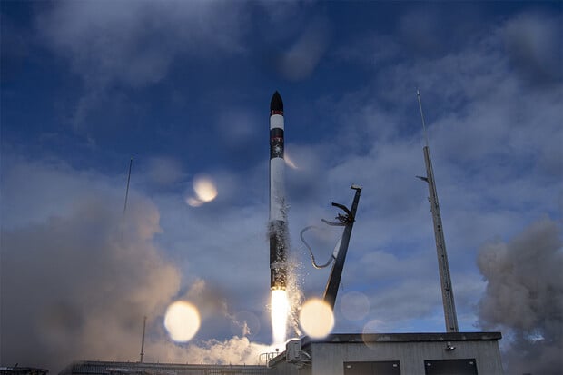 Rocket Lab vynesl na oběžnou dráhu špionážní satelit