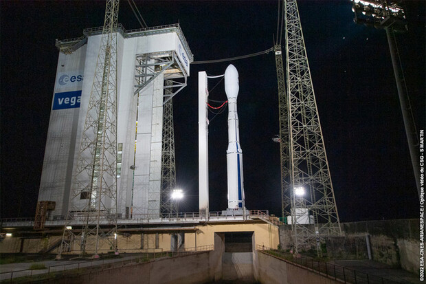 Evropská raketa Vega C těsně po startu selhala