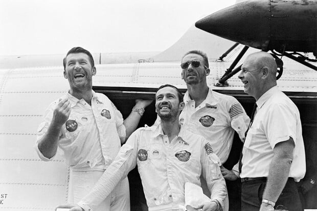 Nobelova cena pro Jaroslava Seiferta a start Apolla 7