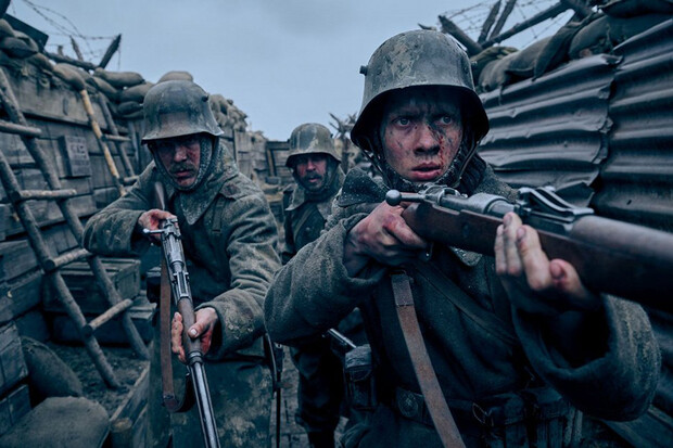 Filmové ceny BAFTA ovládl snímek Netflixu natáčený v Česku