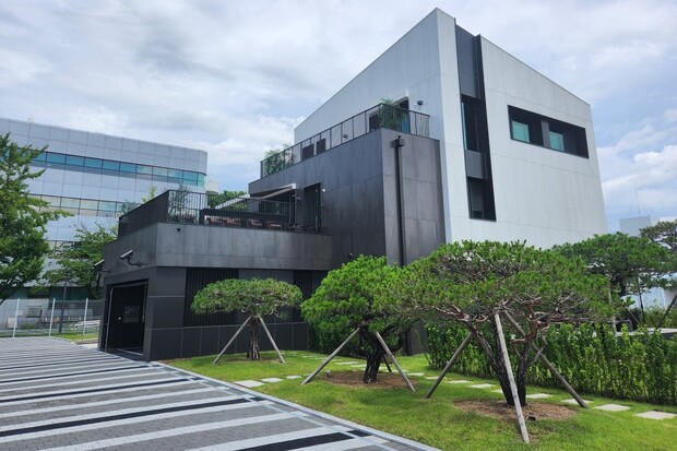 Navštívili jsme super-chytrý dům od Samsungu v Koreji