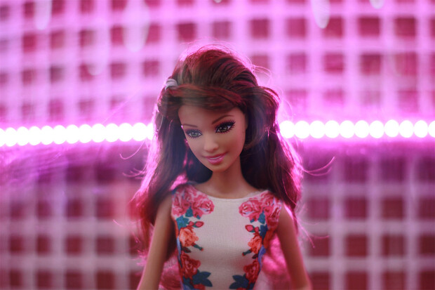 Film Barbie atakuje výdělek 1 miliardy dolarů