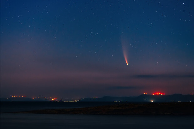 V USA překazil superúplněk úlomek komety, který rozzářil oblohu