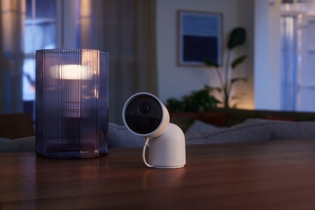 Philips Hue propojuje chytré osvětlení, senzory a kamery pro zabezpečení domova