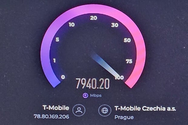 8 Gb/s. Jak těžko se takové rychlosti dosahuje a proč bychom to měli chtít?