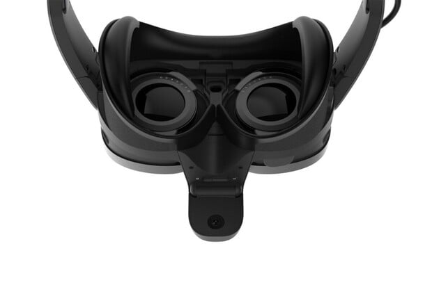 Revoluční VR modul od HTC Vive kompletně nasnímá váš obličej i pohyb očí