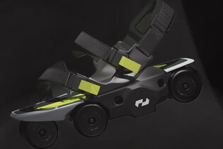 Moonwalkers X jsou vylepšenou verzí „sedmimílových bot“ pro firmy