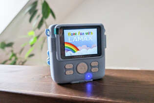 Lamax InstaKid1