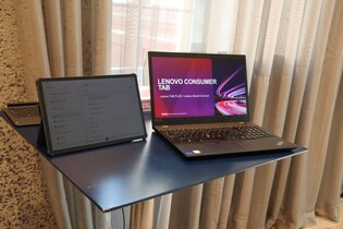 Lenovo představilo budoucnost počítačů. Je plná AI a nevídaně dlouhé výdrže