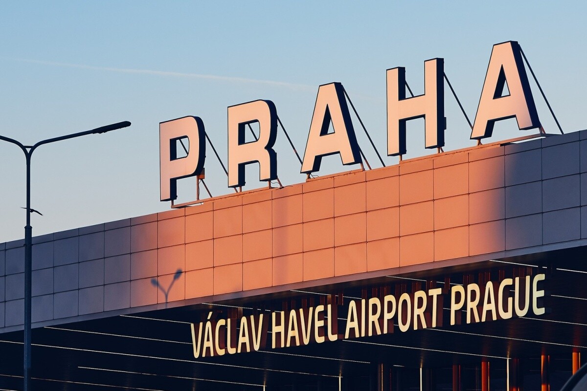 Na nebi je rušno. Letecký provoz nad Českem byl rekordní