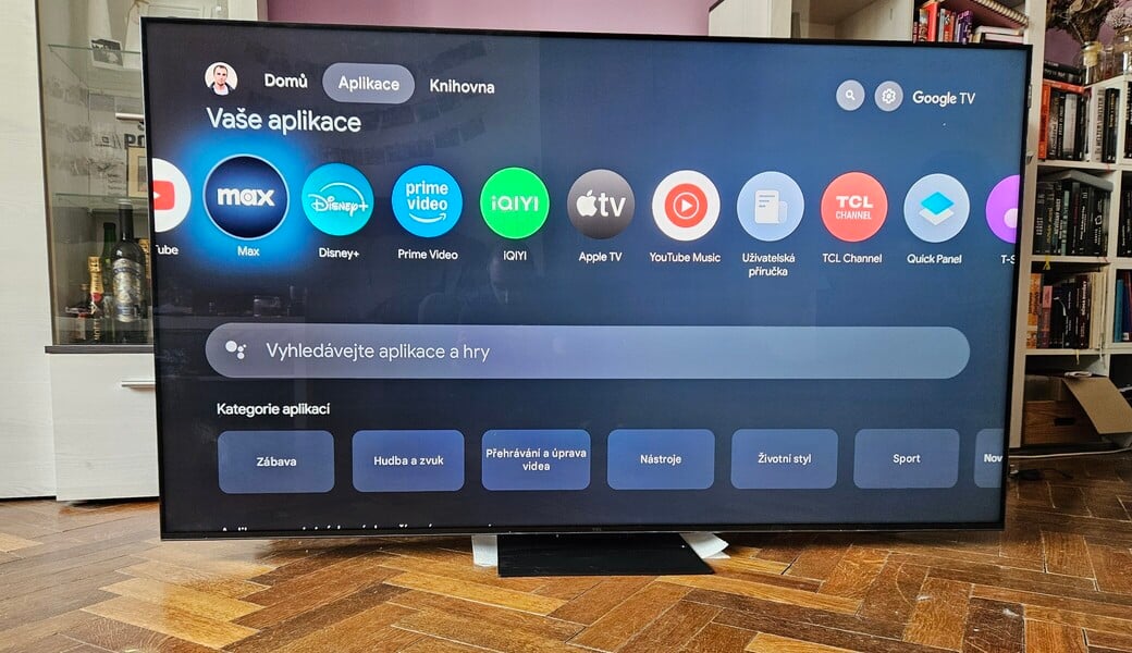 TCL C855