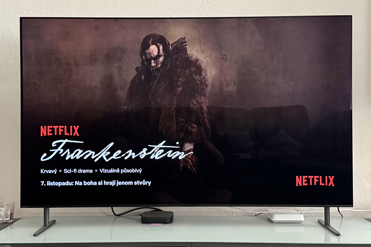 Co nového na streamu? Hororový Frankenstein a česká komedie Pod parou – Novinky pro tento týden na Netflixu a HBO Max
