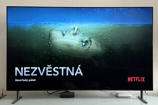 Co nového na streamu? Psychologický thriller Surfař a tajemný seriál Nezvěstná