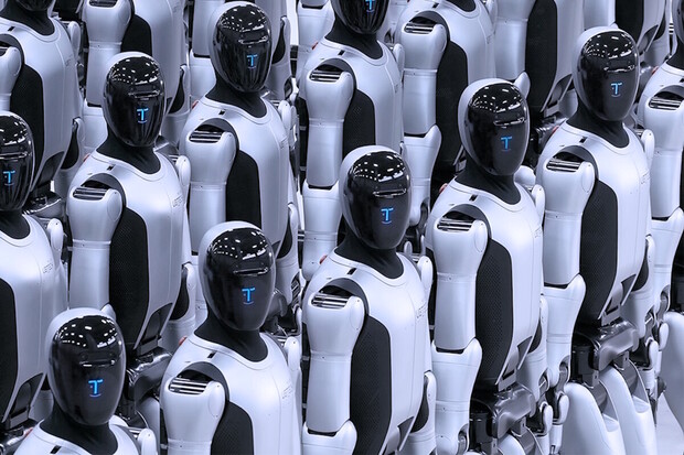 Tento robot si sám dokáže vyměnit baterii a bude hlídat hranice 